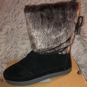 Black Nepal Boot by Toms